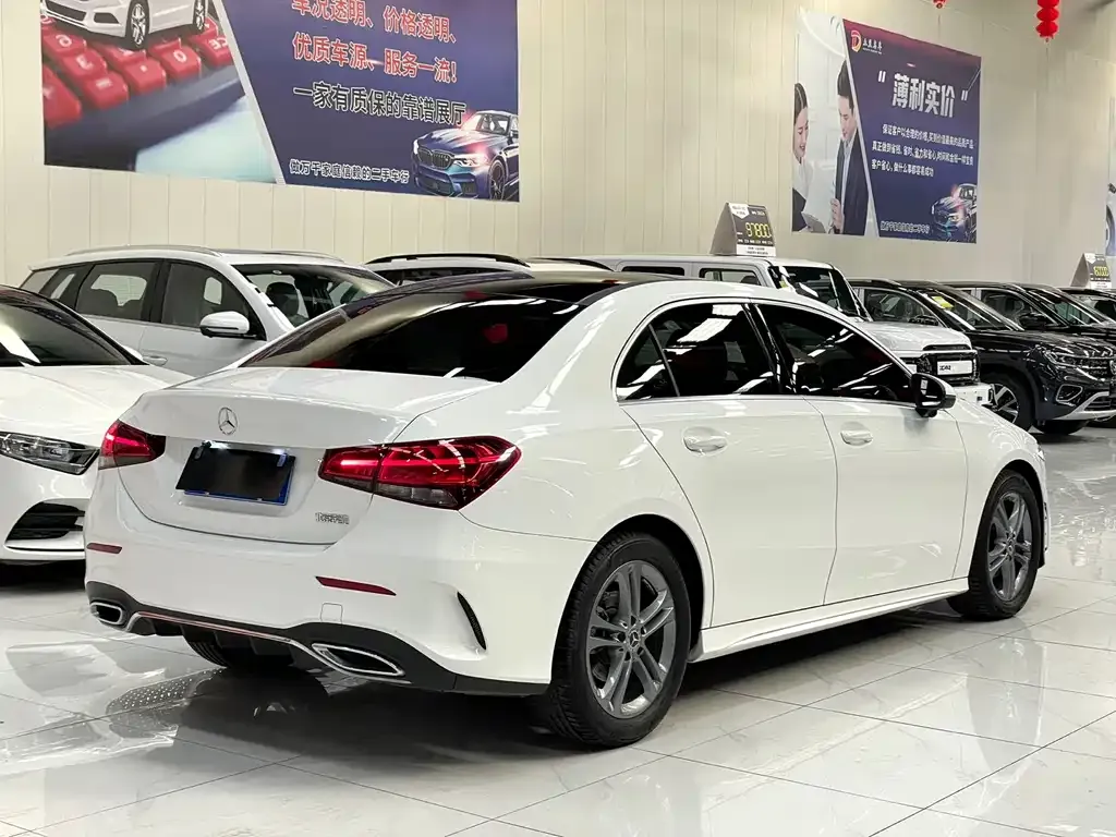 Mercedes-Benz A-Class — фото 10