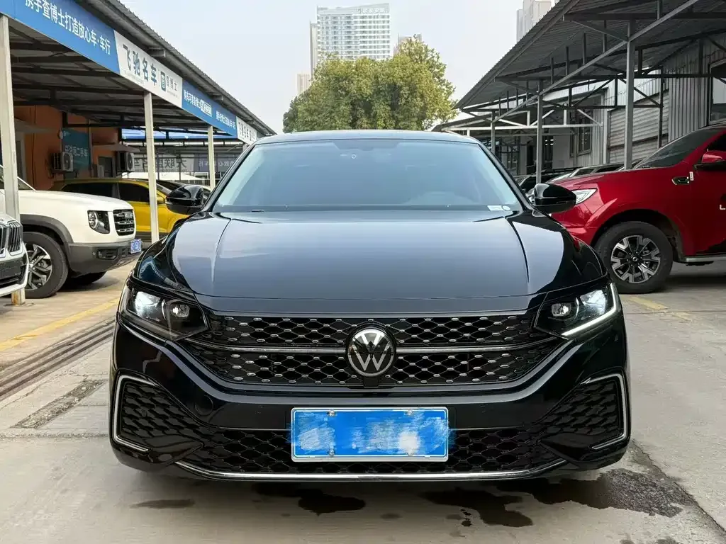 Volkswagen Passat — фото 2