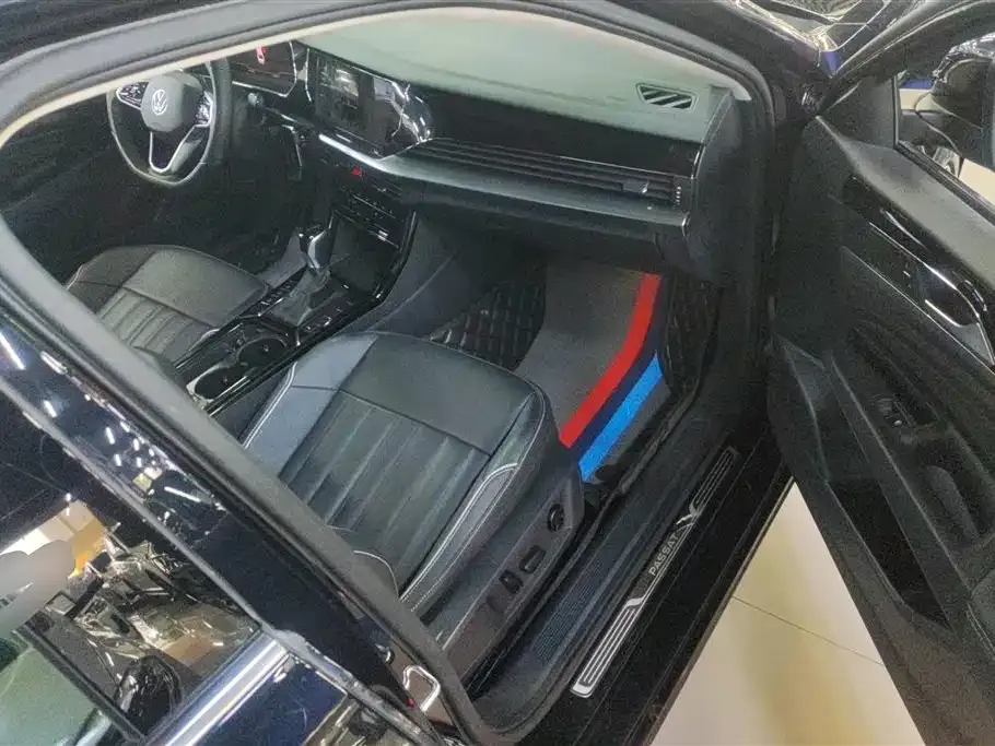 Volkswagen Passat — фото 9