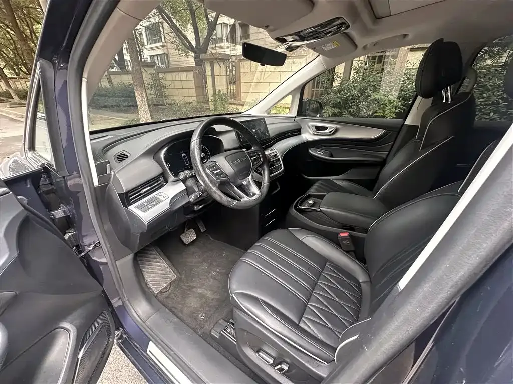 Roewe iMAX8 — фото 4