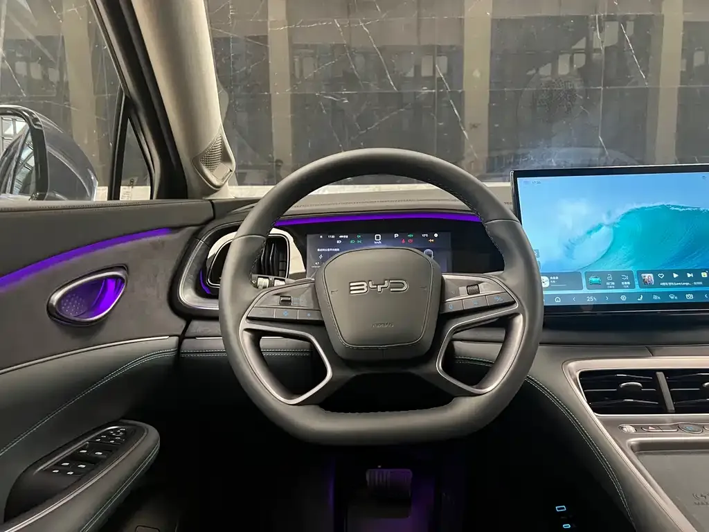 BYD Hiace 07 DM-i — фото 10