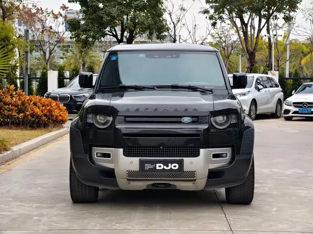 Land Rover Defender — фото 6