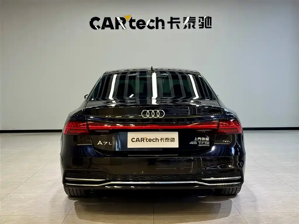 Audi A7L — фото 4