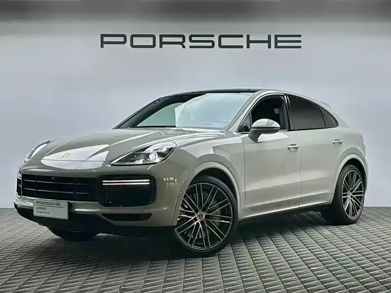 Porsche Cayenne — фото 1