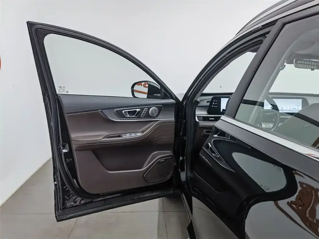 Chery Tiggo 8 PRO — фото 6