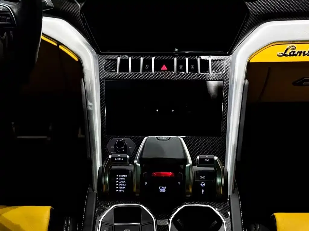 Lamborghini Urus — фото 4
