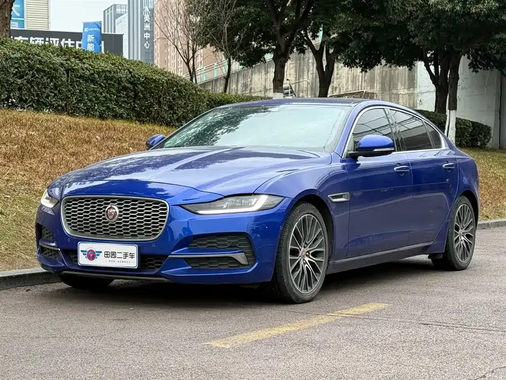 Jaguar XEL — фото 1