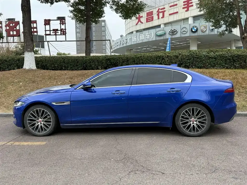Jaguar XEL — фото 10