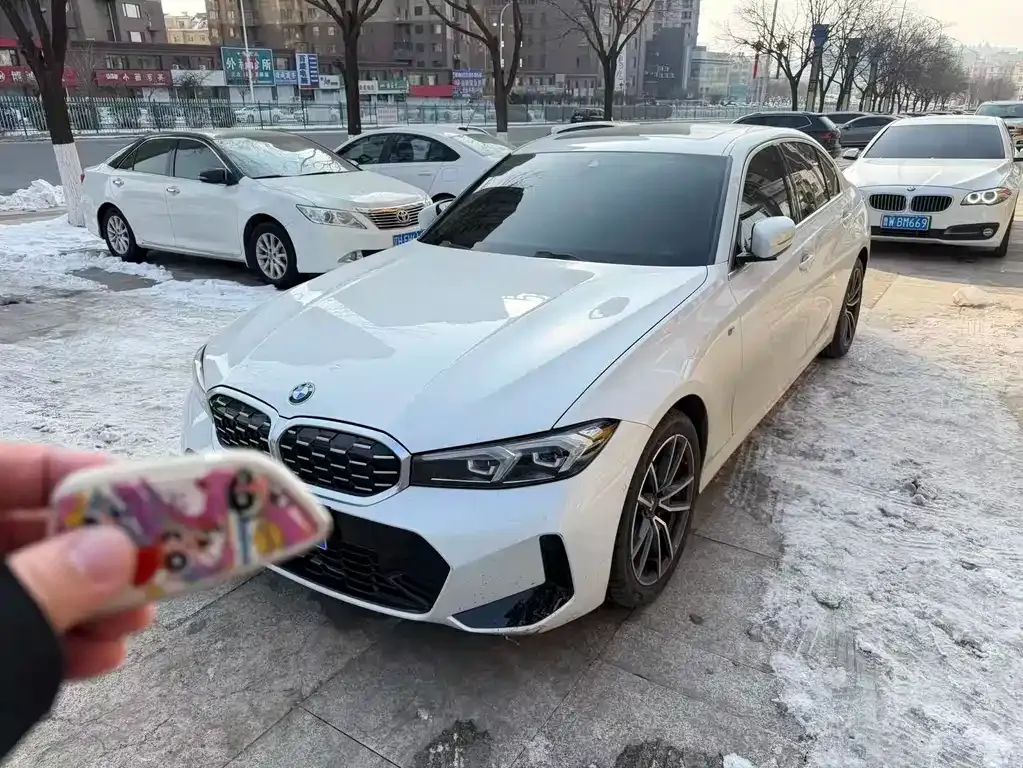 BMW 3 Series — фото 1