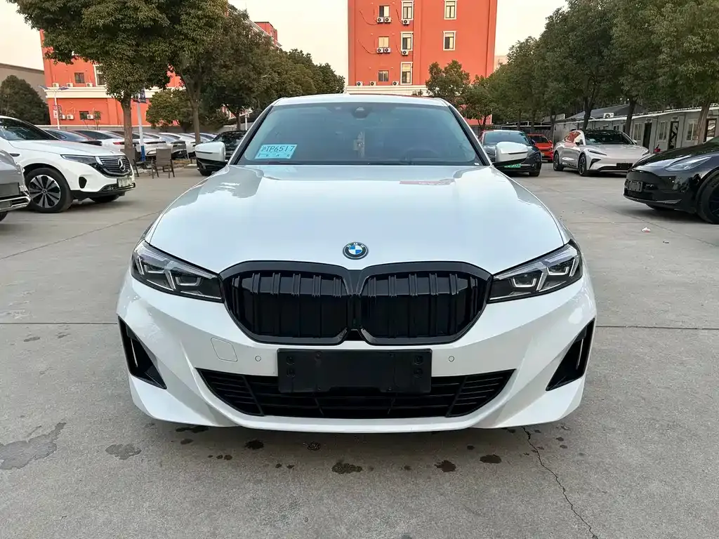 BMW i3 — фото 1