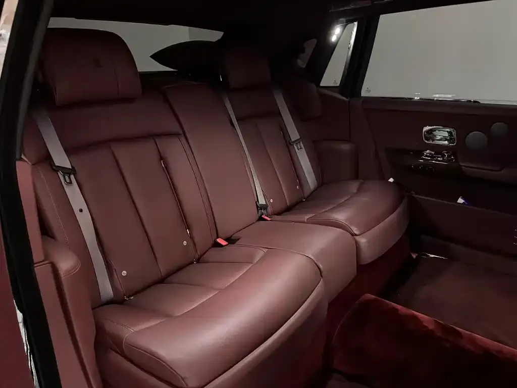 Rolls-Royce Phantom — фото 2