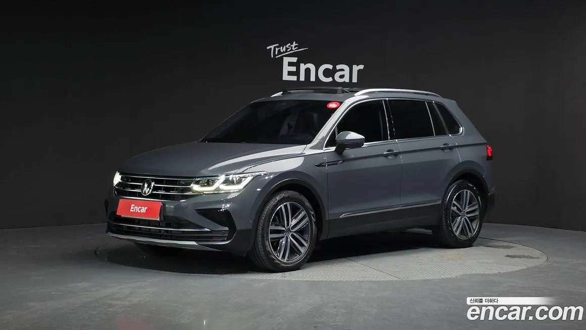 Volkswagen Tiguan — фото 1