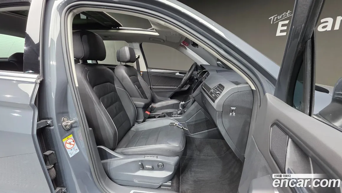 Volkswagen Tiguan — фото 7