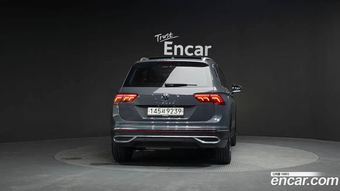 Volkswagen Tiguan — фото 4