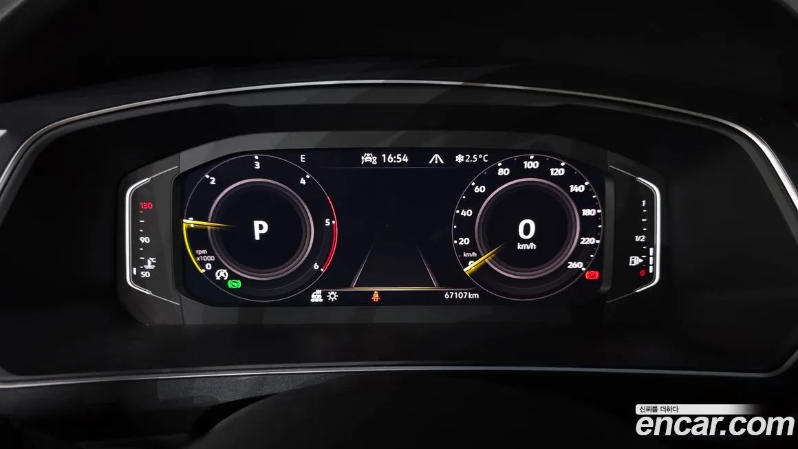 Volkswagen Tiguan — фото 5