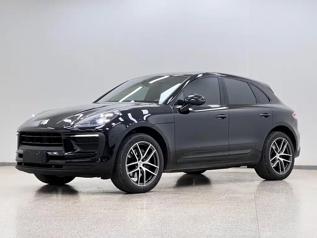 Porsche Macan — фото 1