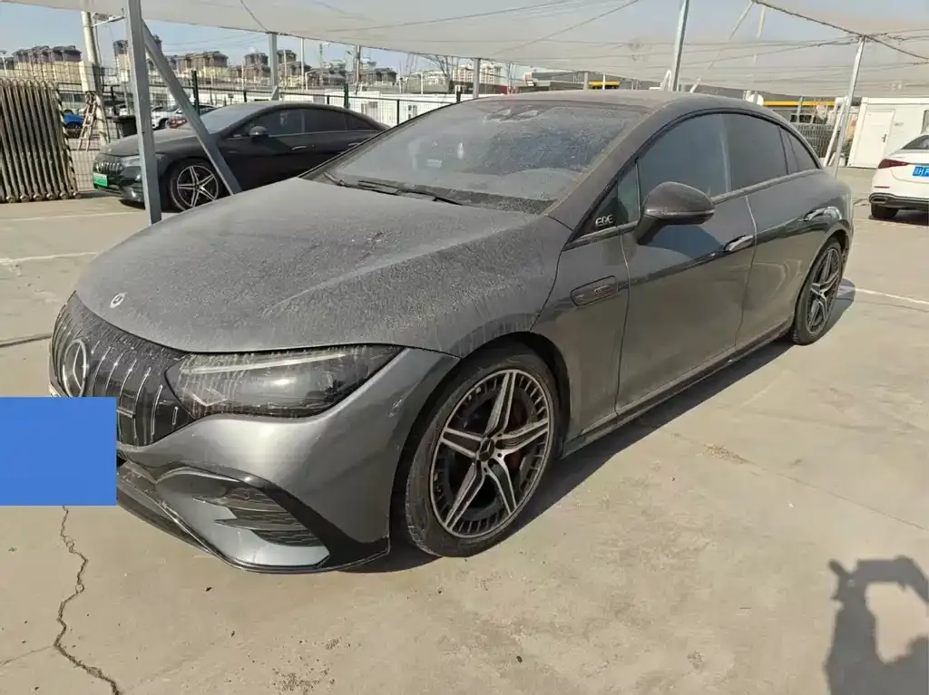 Mercedes-Benz EQE AMG — фото 1