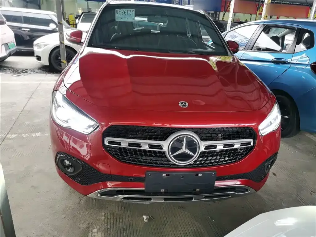 Mercedes-Benz GLA — фото 6