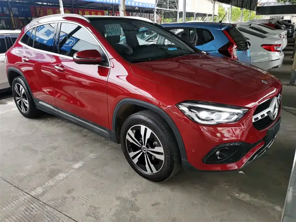 Mercedes-Benz GLA — фото 7
