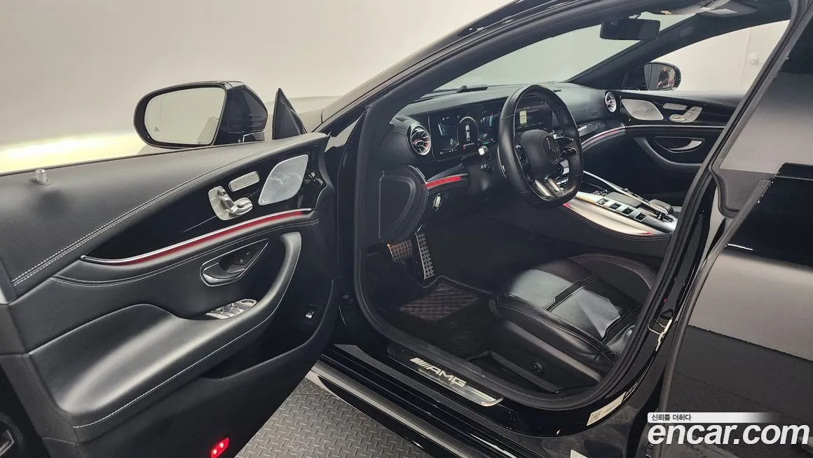 Mercedes-Benz AMG GT — фото 8