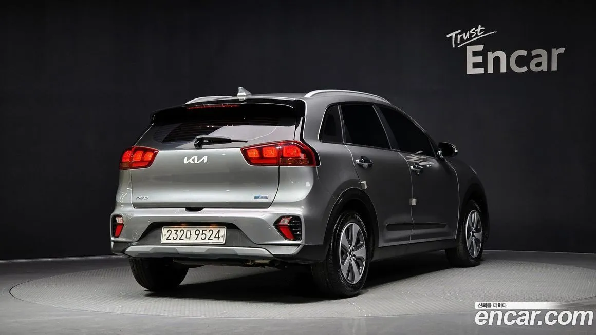 Kia Niro — фото 2