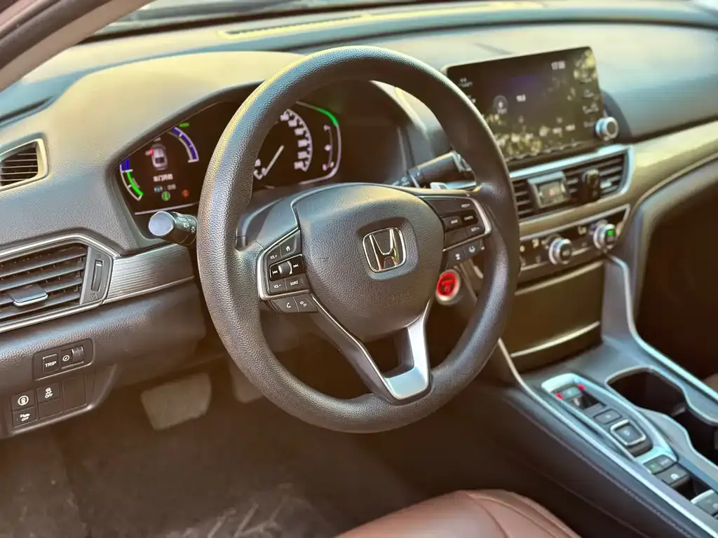 Honda Accord — фото 2