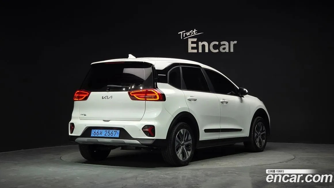 Kia Niro — фото 4