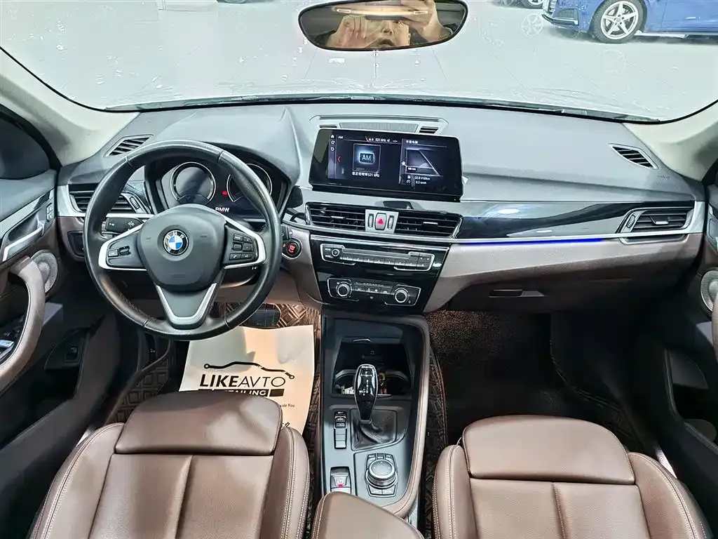 BMW X1 — фото 10