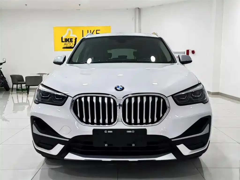 BMW X1 — фото 4