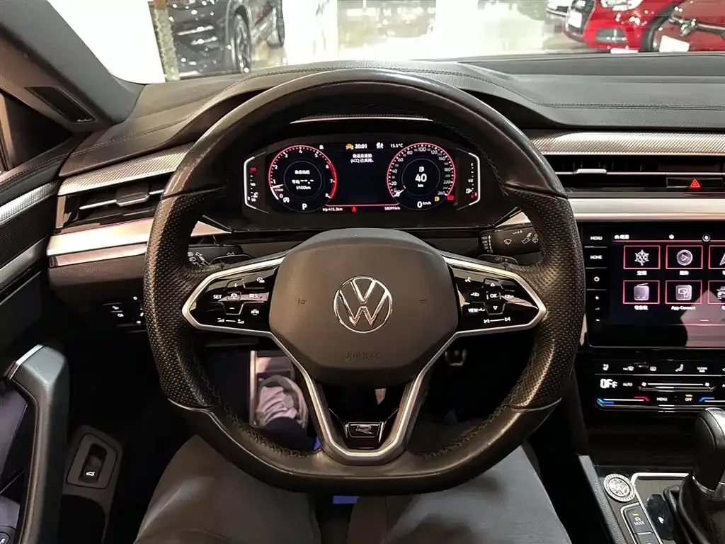 Volkswagen CC — фото 6