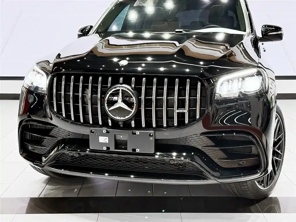 Mercedes-Benz GLS AMG — фото 6