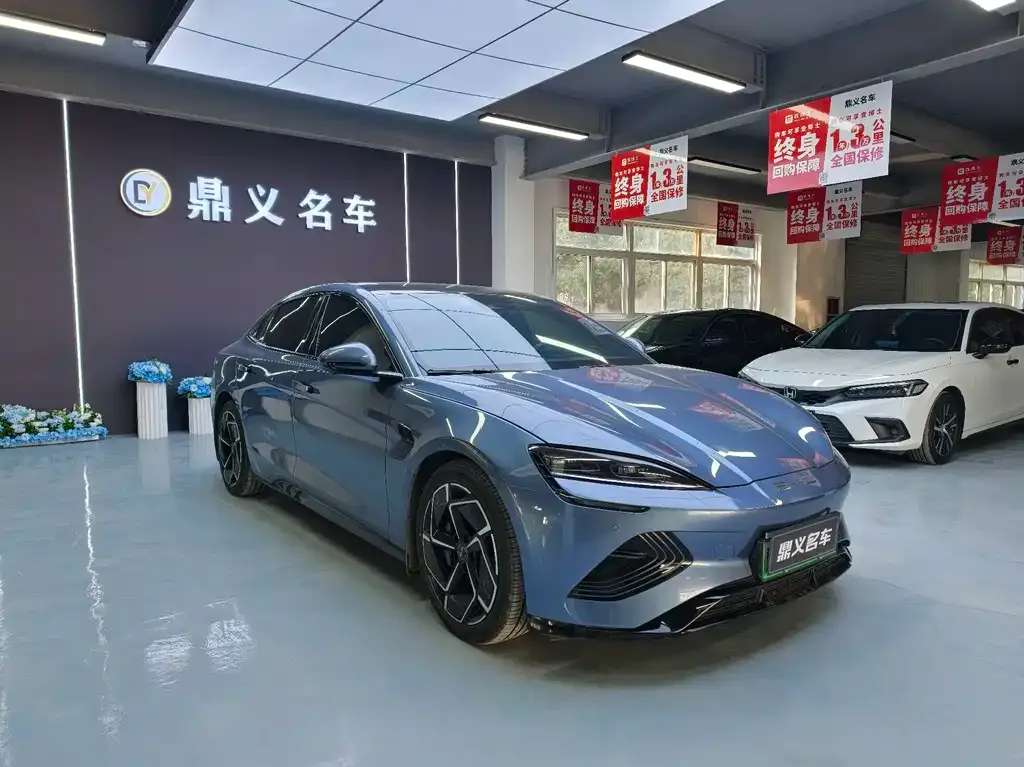 BYD Seal — фото 4