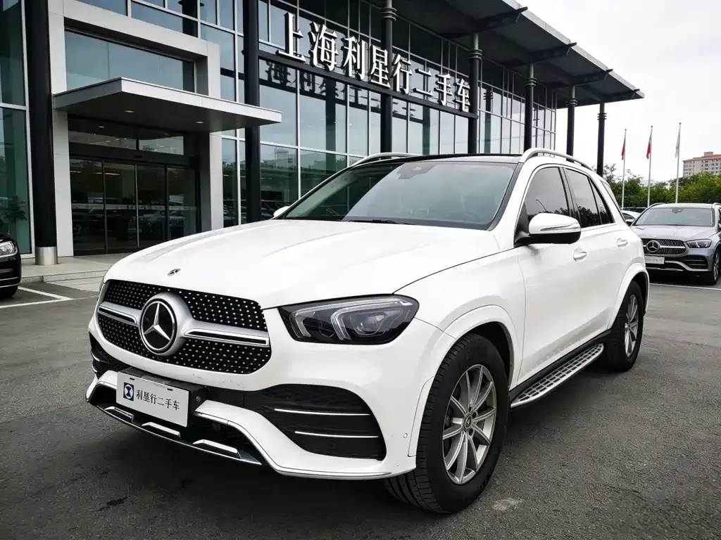 Mercedes-Benz GLE — фото 1