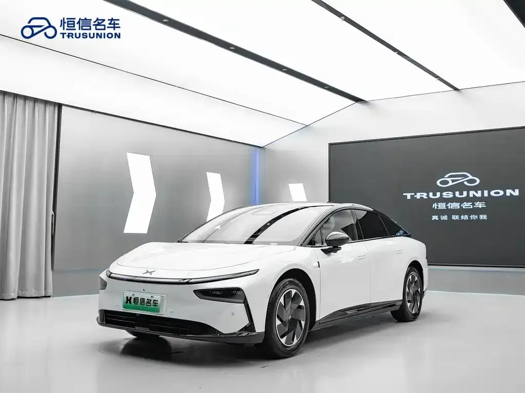 XPeng P7+ — фото 1