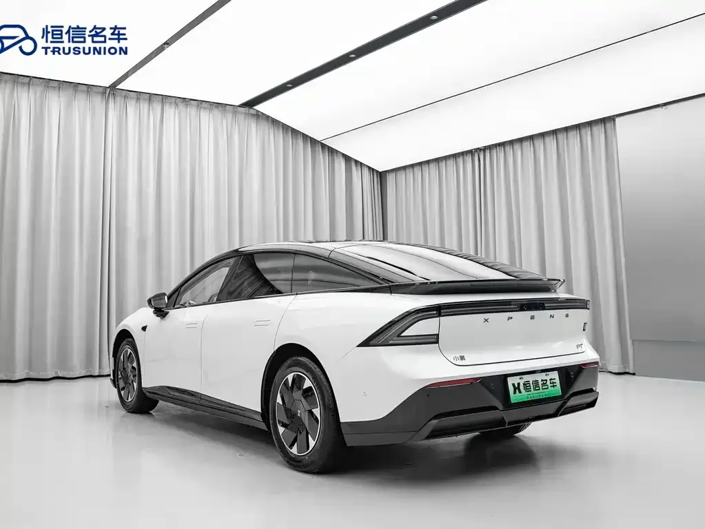 XPeng P7+ — фото 10