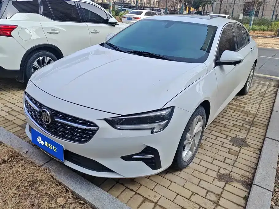 Buick Regal — фото 1