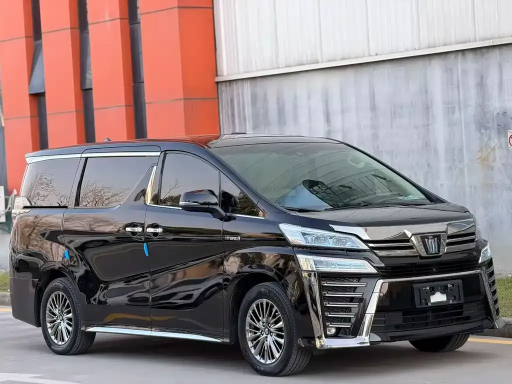 Toyota Vellfire — фото 5