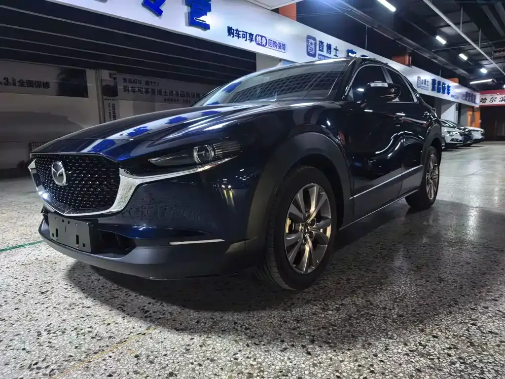 Mazda CX-30 — фото 1