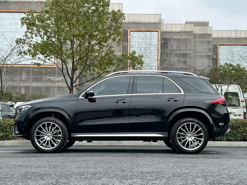 Mercedes-Benz GLE — фото 4