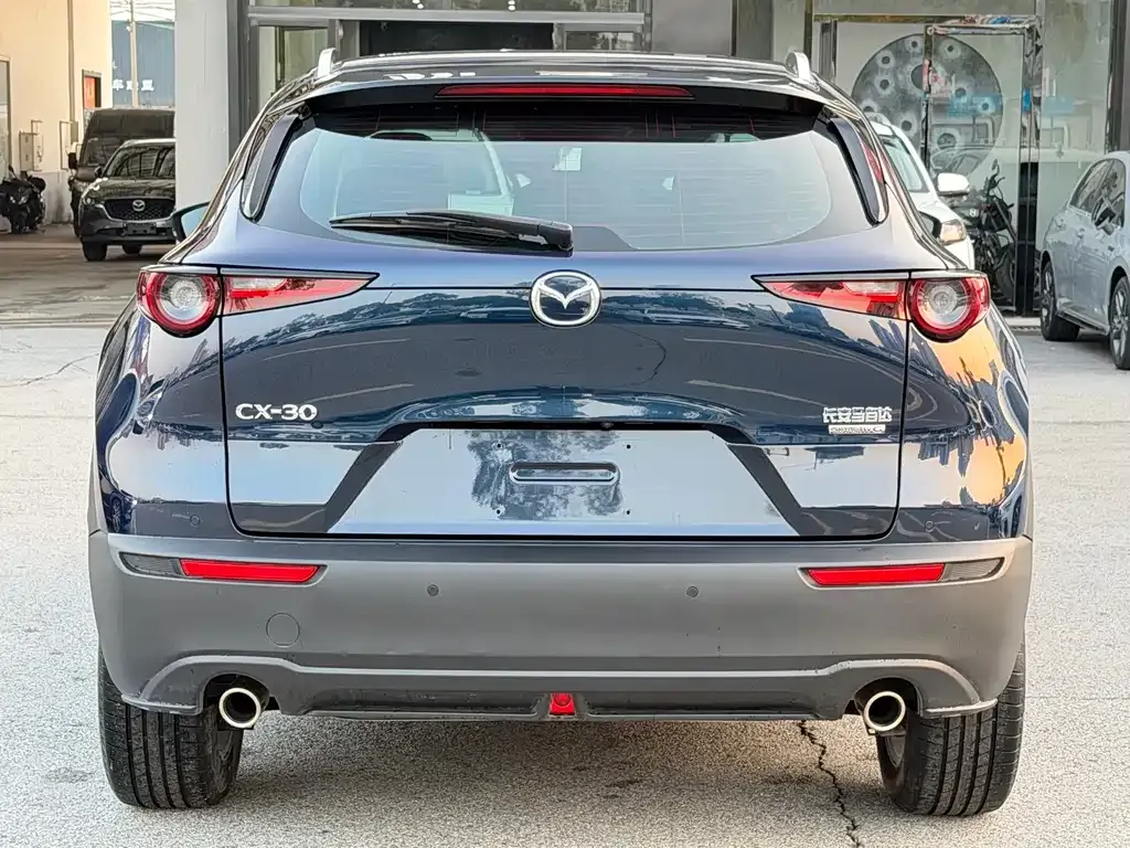 Mazda CX-30 — фото 4