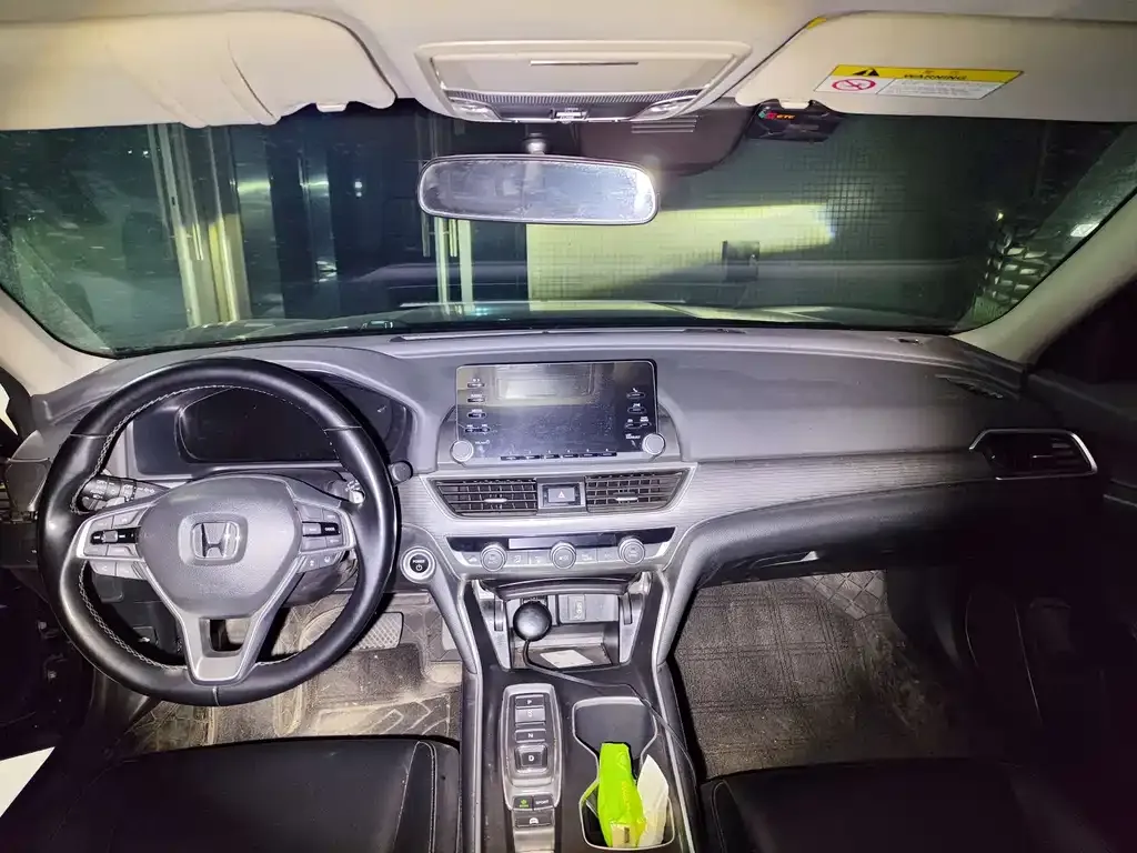 Honda Accord — фото 3