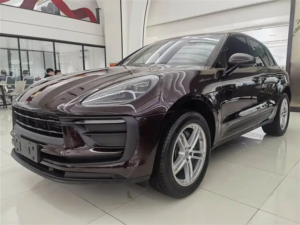Porsche Macan — фото 1