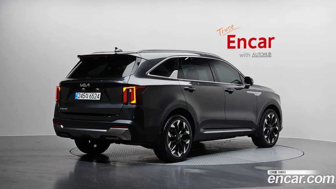 Kia Sorento — фото 4