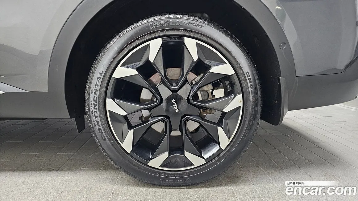 Kia Sorento — фото 6