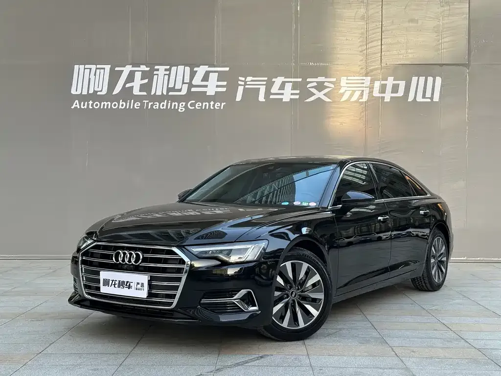 Audi A6L — фото 1