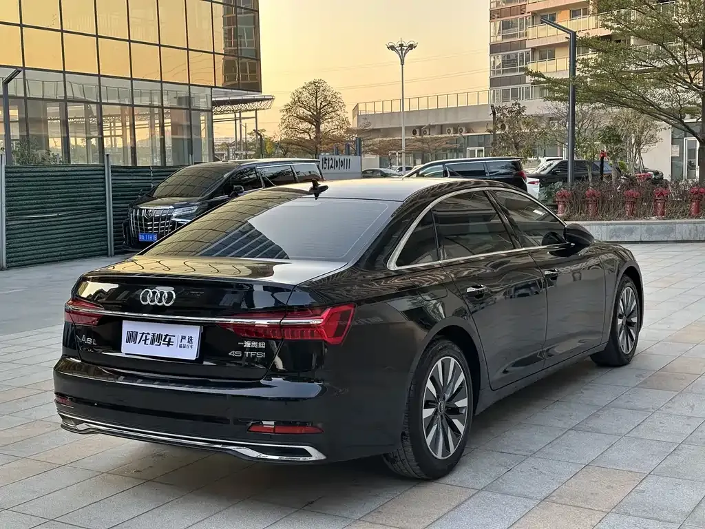 Audi A6L — фото 8