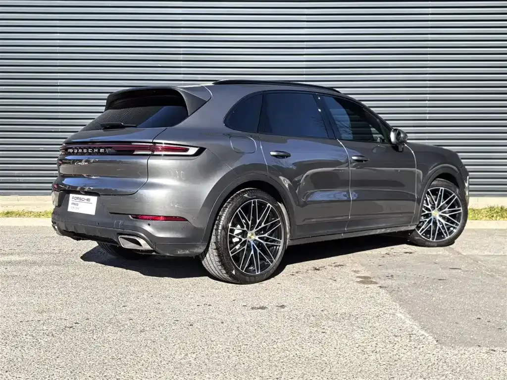 Porsche Cayenne — фото 3