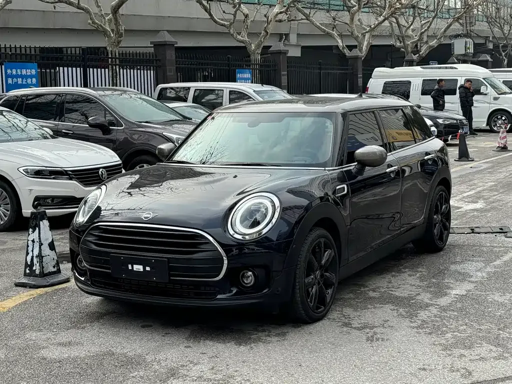 MINI Clubman — фото 8