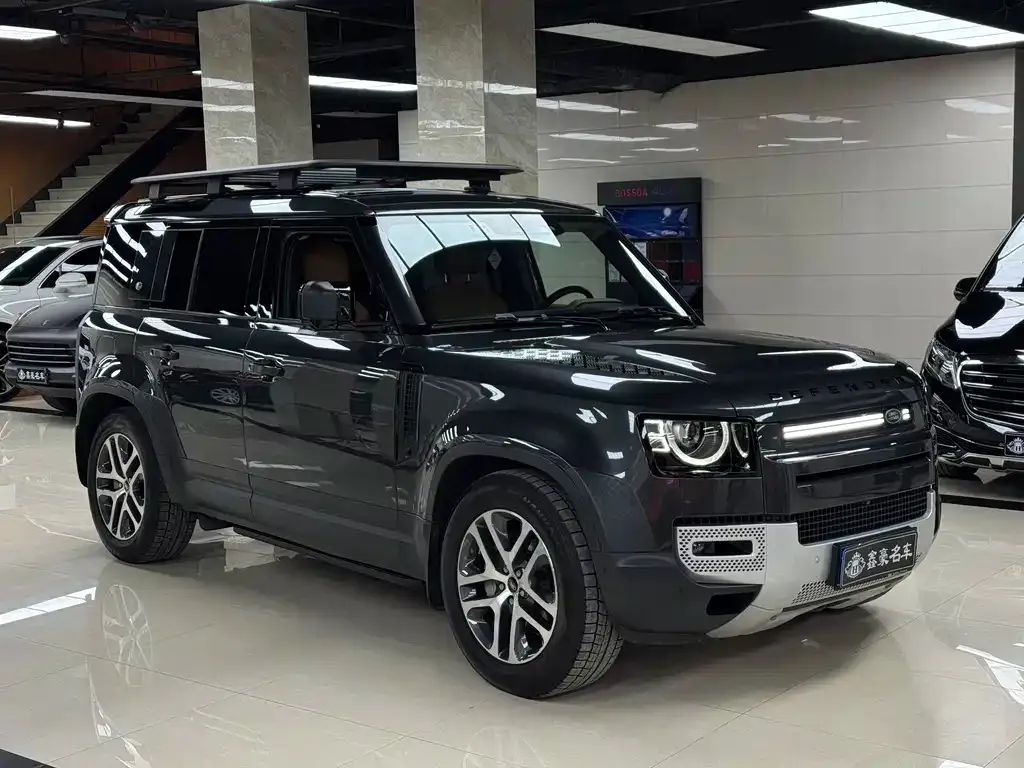 Land Rover Defender — фото 2