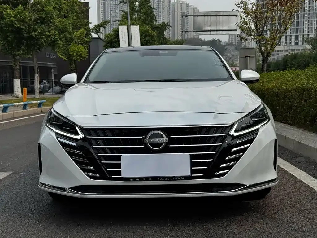 Nissan Teana — фото 2